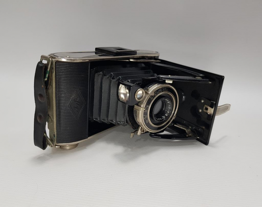 AGFA MARKA ANTİKA KÖRÜKLÜ FOTOĞRAF MAKİNESİ