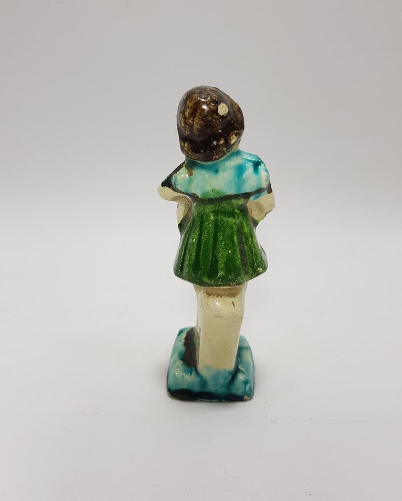 ÇOK NADİR ANTİKA KÜTAHYA SERAMİK İZCİ KIZ BİBLOSU