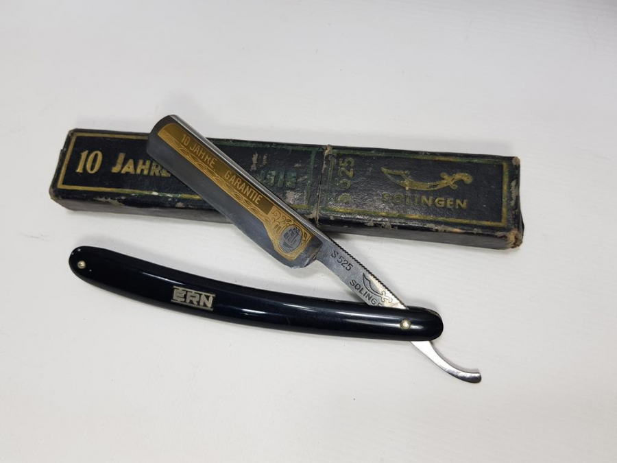 KUTUSUNDA ÇİL KONDÜSYONDA ALTIN ÇAKMA SOLİNGEN USTURA