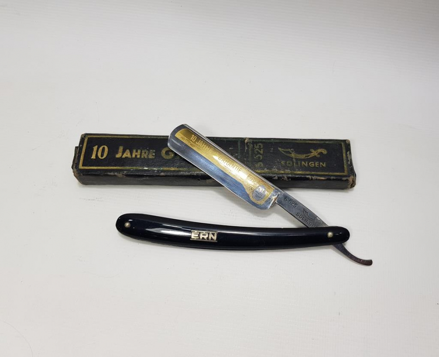 KUTUSUNDA ÇİL KONDÜSYONDA ALTIN ÇAKMA SOLİNGEN USTURA