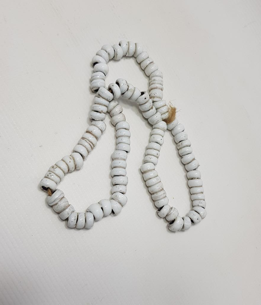 OSMANLI DÖNEMİ BEYAZ OPAL BONCUK GERDANLIK 