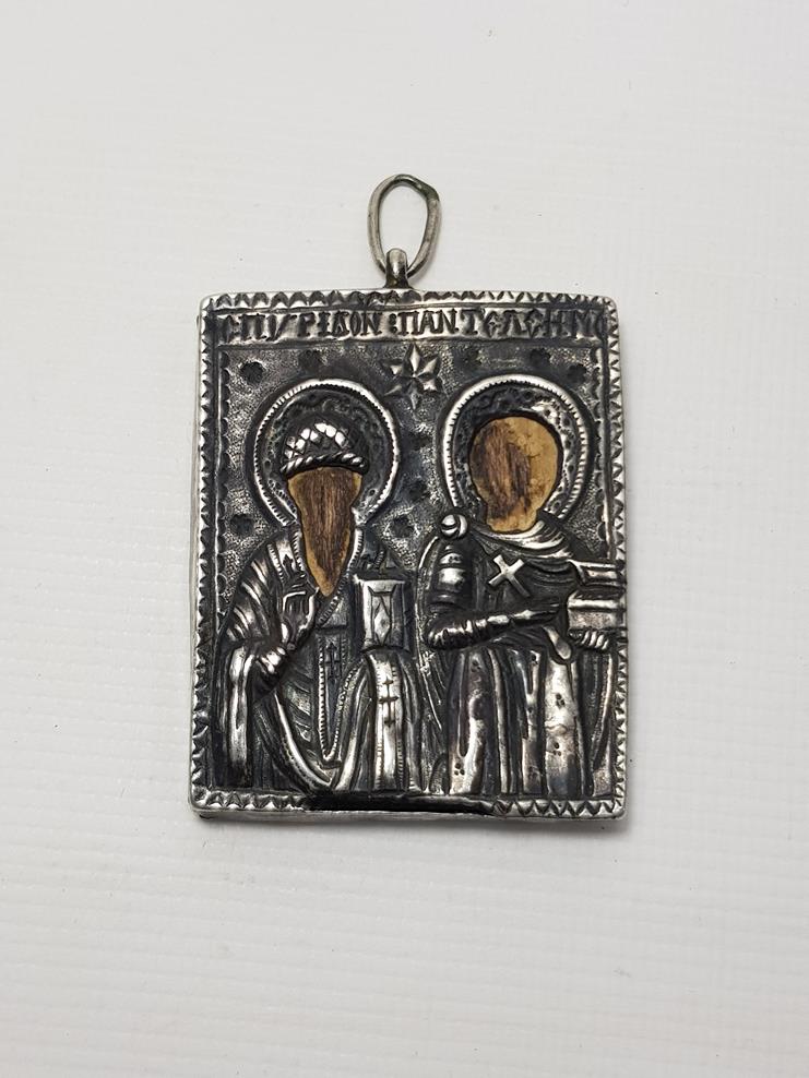 OSMANLI DÖNEMİ RUMCA YAZILI ÇİFT TARAFLI GÜMÜŞ İKONA