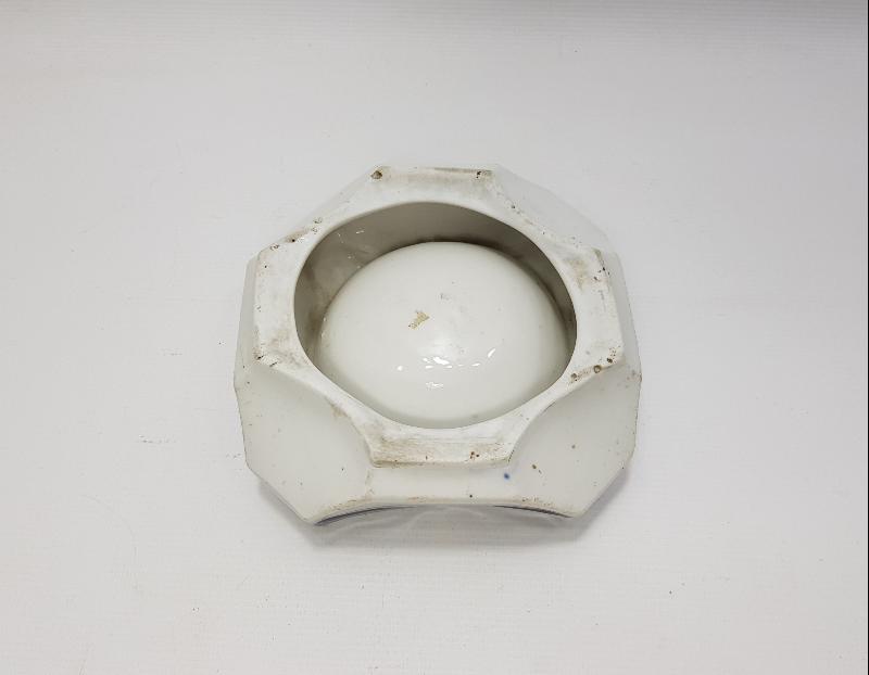 19. YÜZYIL NAPOLYON RESİMLİ PORSELEN KÜL TABLASI 