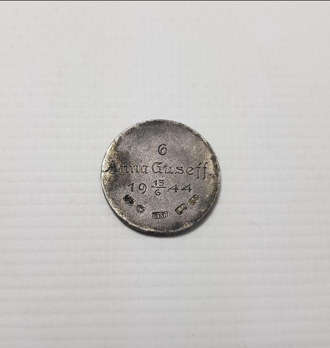 2. DÜNYA SAVAŞI DÖNEMİ 1944 TARİHLİ MİNELİ GÜMÜŞ KTM YAZILI ROZET