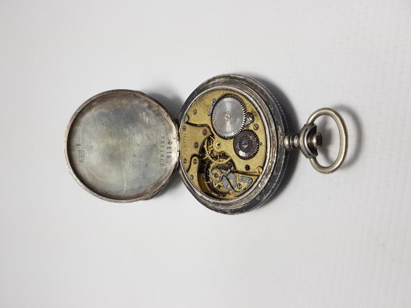 ATATÜRK'ÜN ARKADAŞI ŞEYH AHMET EŞ-ŞERİF SENUSİ'YE AİT ZENİTH GÜMÜŞ CEP SAATİ 