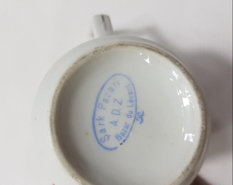 BAZAR DU LEVANT PORSELEN SÜTLÜK