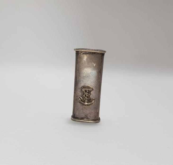 DENİZ ÇAPASI APLİKELİ GÜMÜŞ ÇAKMAK KILIFI 