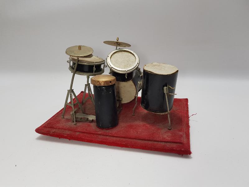 EL YAPIMI MİNYATÜR BATERİ 