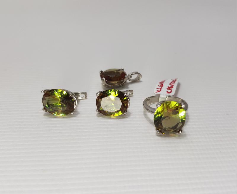 ZULTANİT TAŞLI GÜMÜŞ TAKI SETİ 