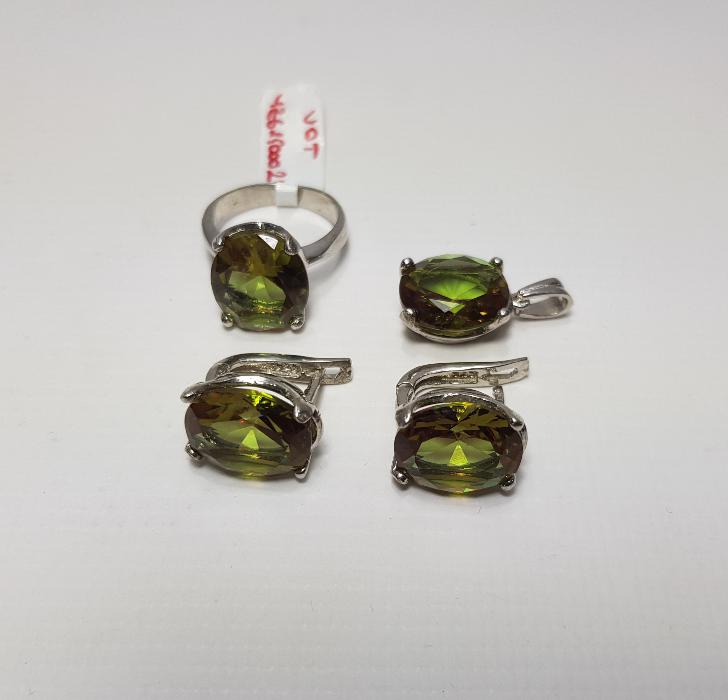 ZULTANİT TAŞLI GÜMÜŞ TAKI SETİ 