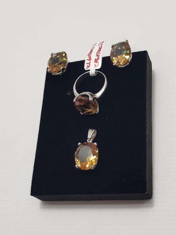 ZULTANİT TAŞLI GÜMÜŞ TAKI SETİ 