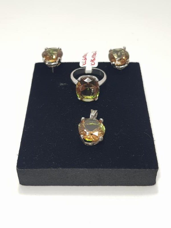 ZULTANİT TAŞLI GÜMÜŞ TAKI SETİ 