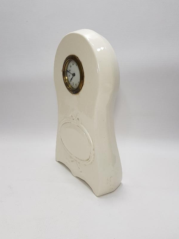 1900'LERDEN PORSELEN KASALI MASA SAATİ 