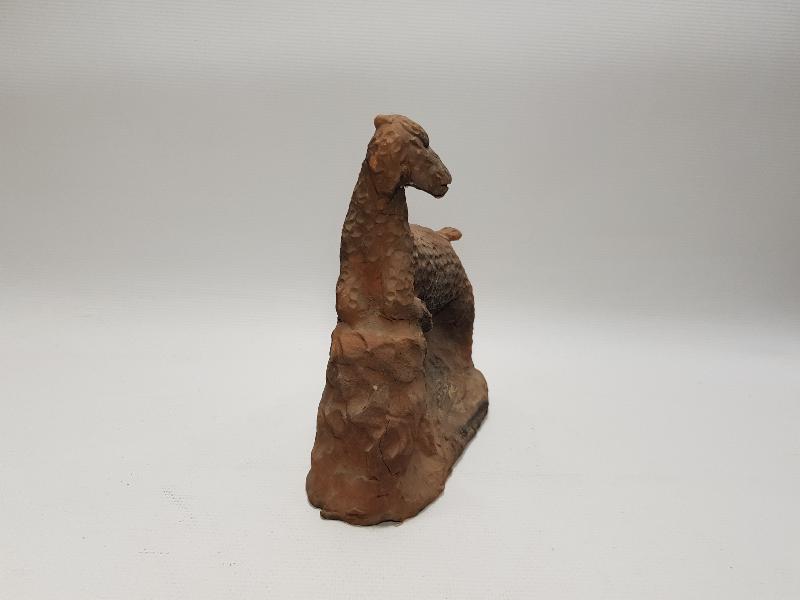 ANTİKA PİŞMİŞ TOPRAK DAĞ KEÇİSİ