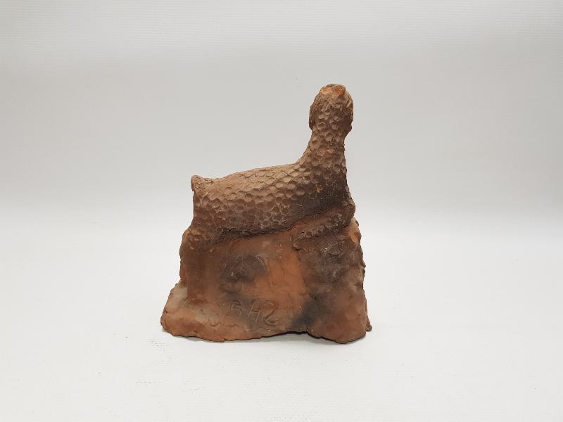 ANTİKA PİŞMİŞ TOPRAK DAĞ KEÇİSİ