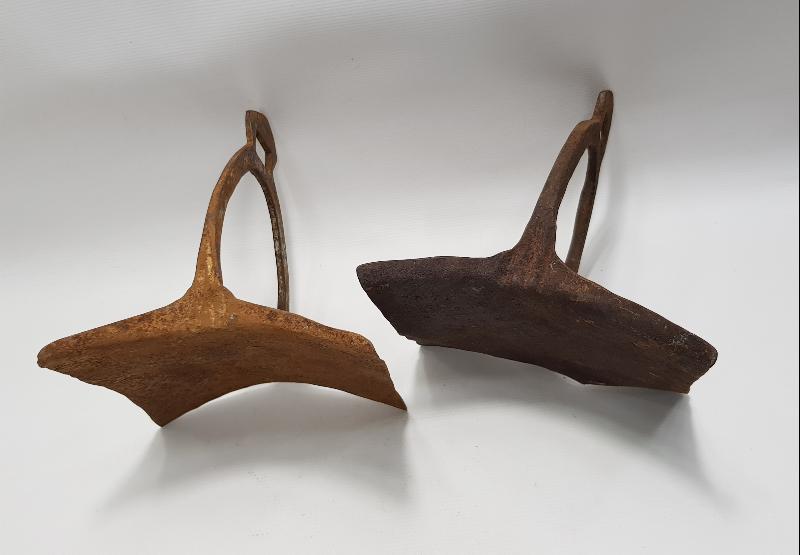 OSMANLI DÖNEMİ BİR ÇİFT AĞA İŞİ ÜZENGİ