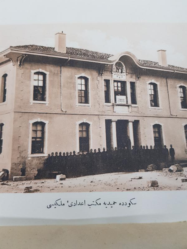 OSMANLICA GRAVÜR: BURSA SÖĞÜD'DE HAMİDİYE MEKTEBİ İDADİYEİ MÜLKİYESİ