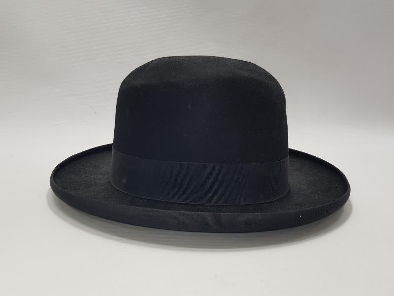 SILVYO BEYOĞLU GALATASARAY BORSALINO MELON ŞAPKA