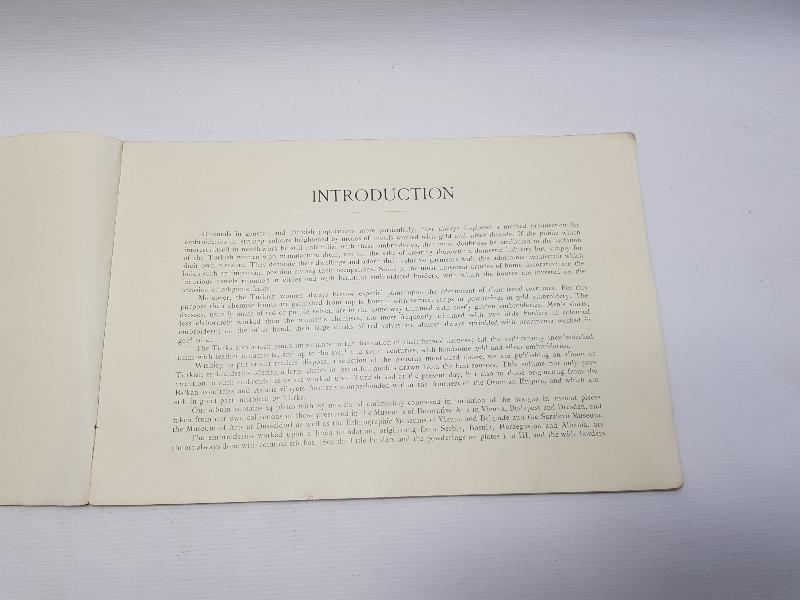 TEKSTİL TARİHİ:  1910 TARİHLİ TÜRK NAKIŞLARI KİTABI - TURKISH EBROIDERIES BOOK