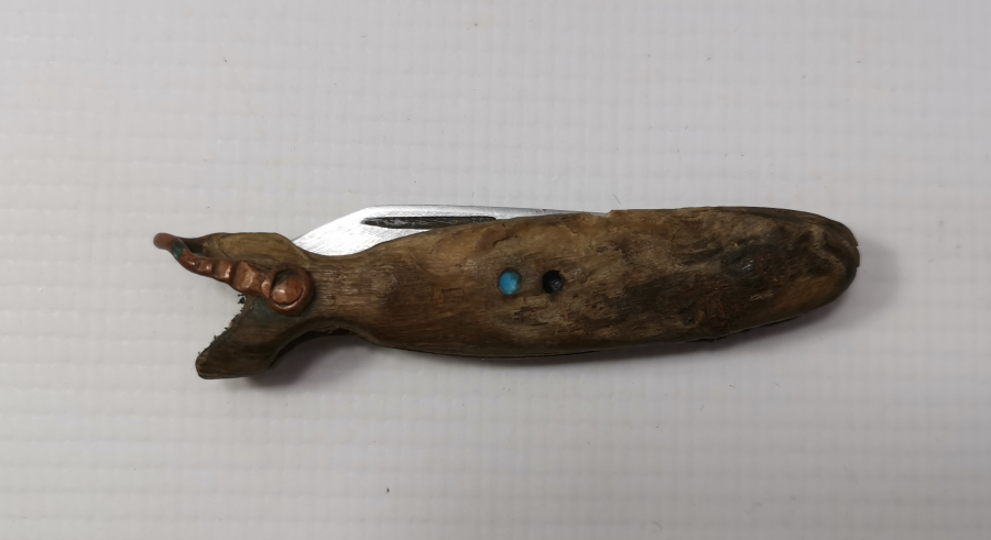 ANTİKA BOYNUZ SAPLI BALIK FORMUNDA CEP SAATİ ÇAKISI