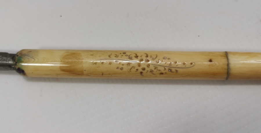 OSMANLI DÖNEMİ FİLDİŞİ ÜZERİ MİNELİ DİVİT