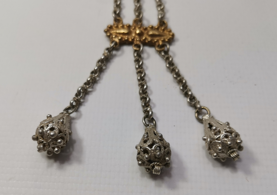 OSMANLI DÖNEMİ NADİR FORMDA GÜMÜŞ CEP SAATİ KÖSTEĞİ