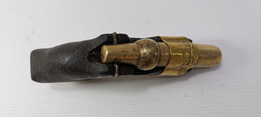 OSMANLI DÖNEMİ NADİR FORMDA ÜZERİ OSMANLICA YAZILI FİTİLLİ PİŞTOV