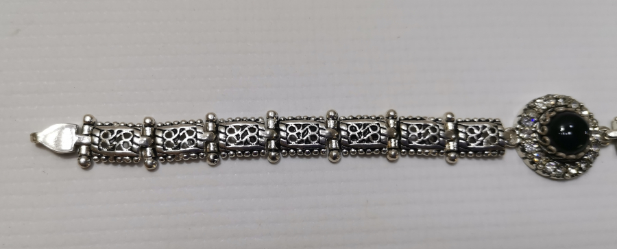 TELKARİ İŞÇİLİKLİ GÜMÜŞ BİLEKLİK