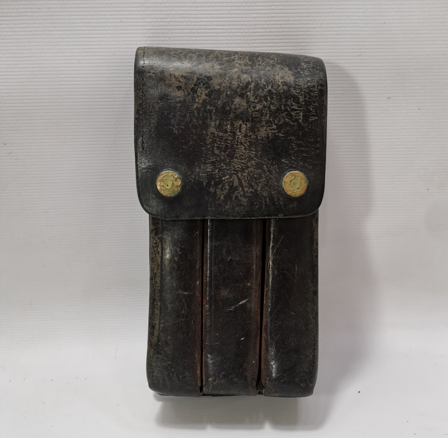 2. DÜNYA SAVAŞI DÖNEMİ MAKİNE TÜFEK KÜTÜKLÜĞÜ