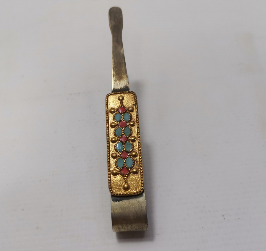 GÜMÜŞ ÜZERİ ALTIN VERMEYLİ VE MİNELİ ŞEKER TUTACAĞI