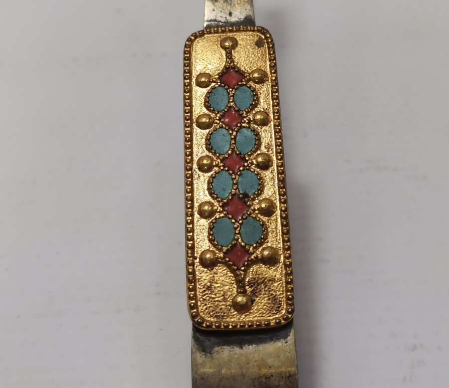 GÜMÜŞ ÜZERİ ALTIN VERMEYLİ VE MİNELİ ŞEKER TUTACAĞI