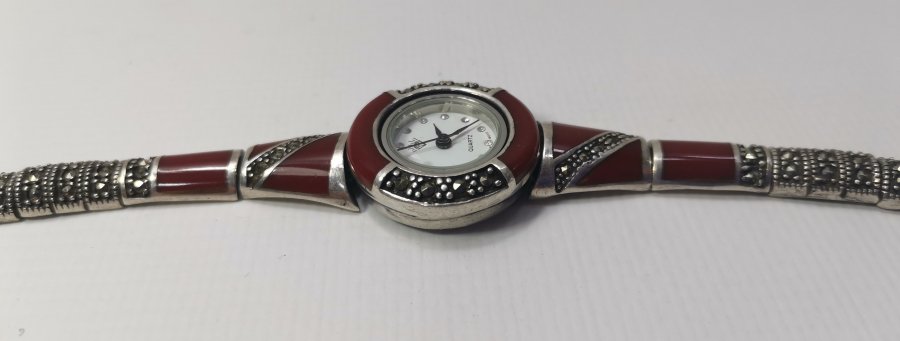 GÜMÜŞTEN MAMUL KOL SAATİ