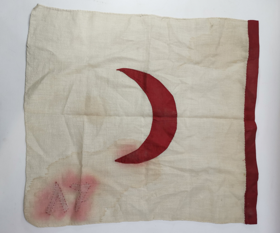 OSMANLI DÖNEMİ HİLAL-İ AHMER SANCAK