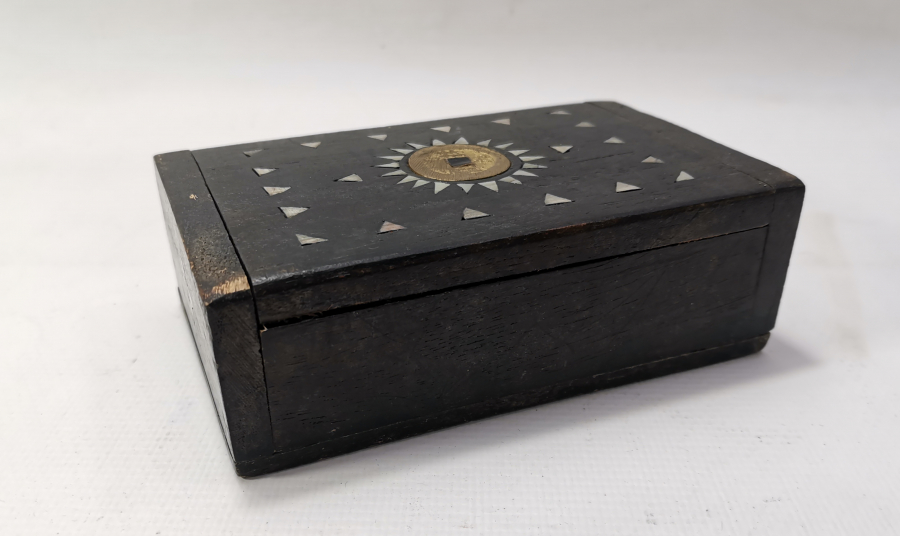 OSMANLI DÖNEMİ SEDEF İŞÇİLİKLİ AHŞAP KUTU