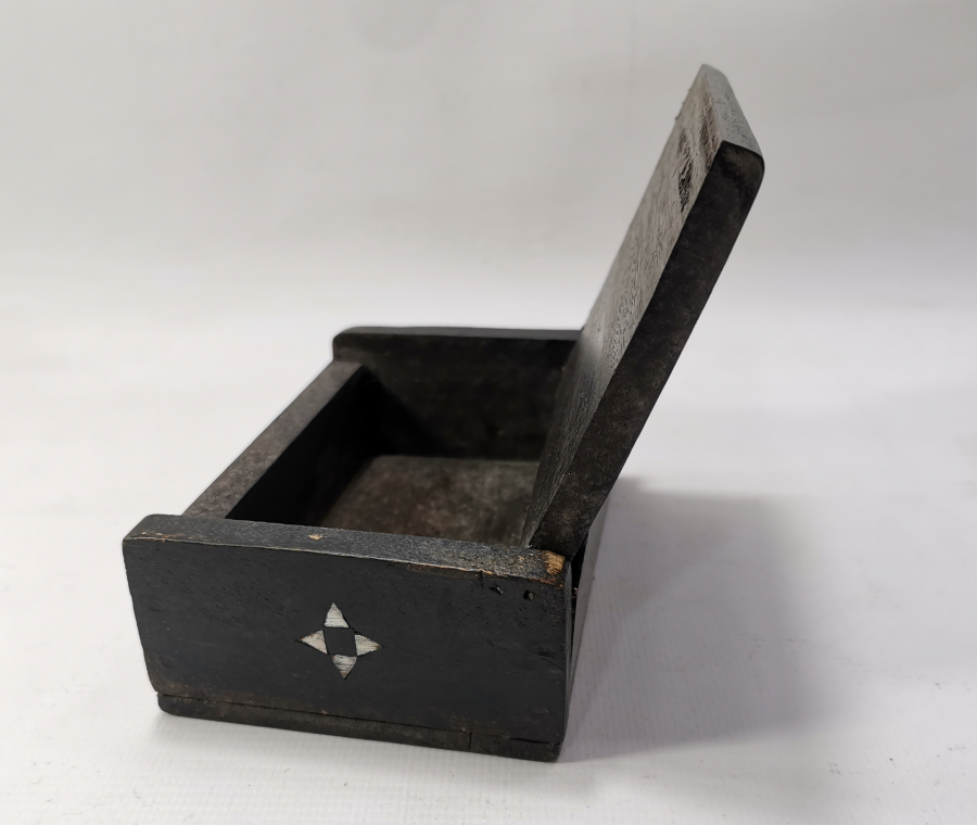 OSMANLI DÖNEMİ SEDEF İŞÇİLİKLİ AHŞAP KUTU