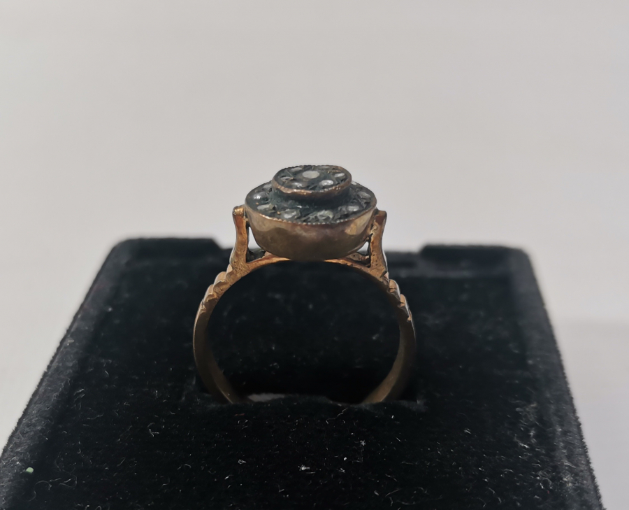 ÖZEL YAPIM DİVANHANE ÇİVİSİ MODEL ELMASLI YÜZÜK