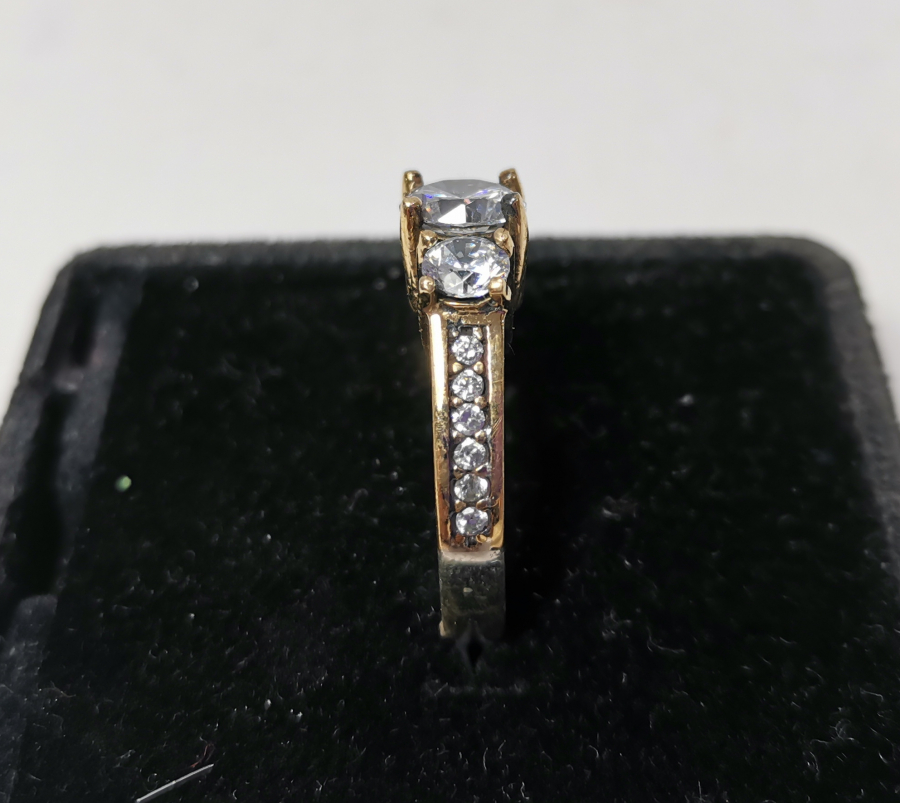 3 TAŞ GÜMÜŞ YÜZÜK