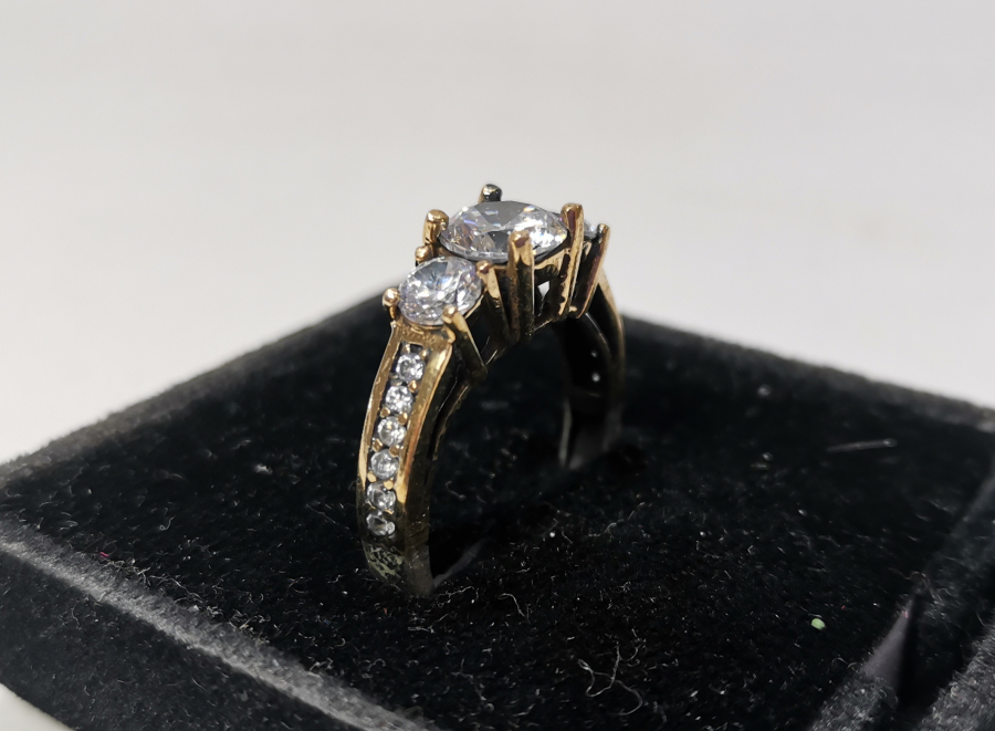 3 TAŞ GÜMÜŞ YÜZÜK