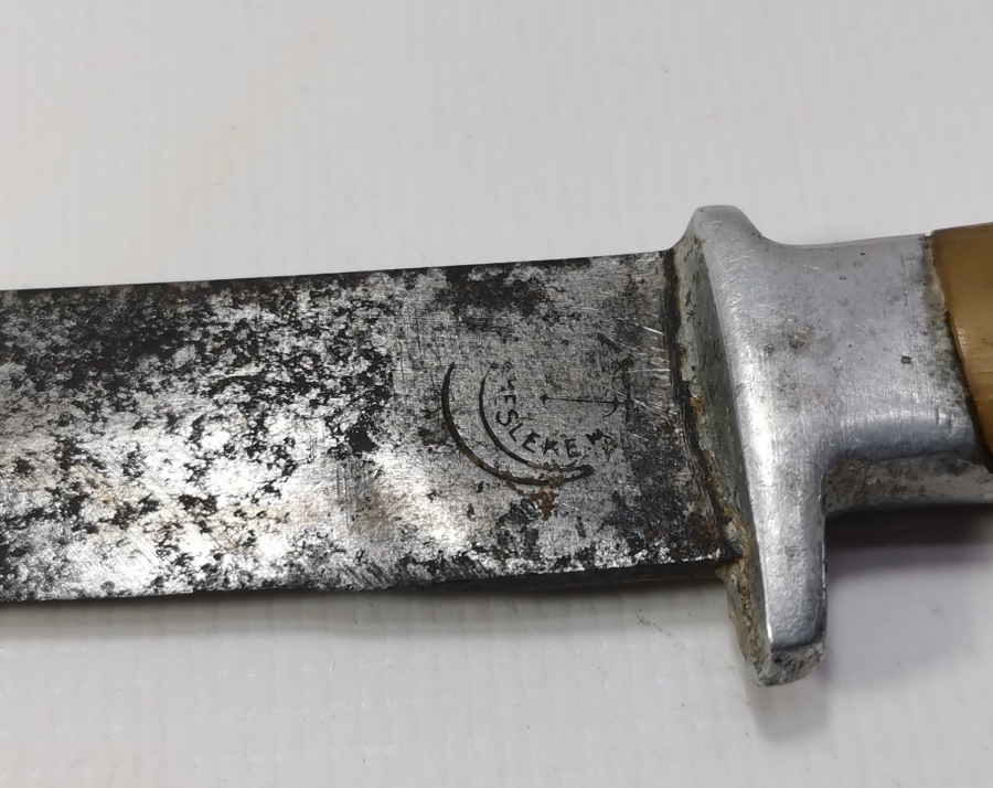 BOYNUZ SAPLI YERLİ YAPIM ANTİKA AVCI BIÇAĞI