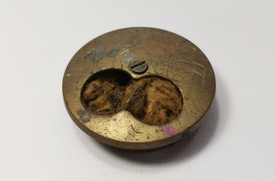 ÜZERİ KALEM İŞÇİLİKLİ ANTİKA HACI MİSLİĞİ