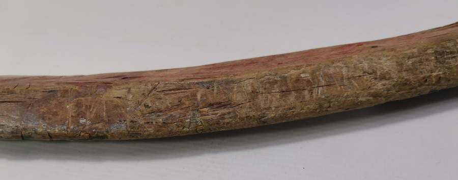 YALMANLI PALA FORMUNDA YAPILMIŞ AHŞAP OYUNCAK KILIÇ