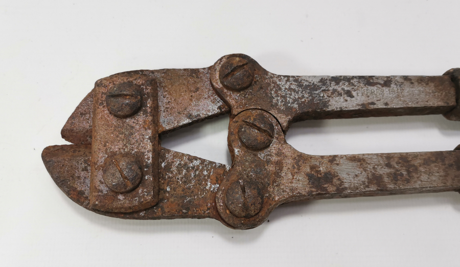 KURTULUŞ SAVAŞI DÖNEMİ YUNAN TEL KESME ALETİ