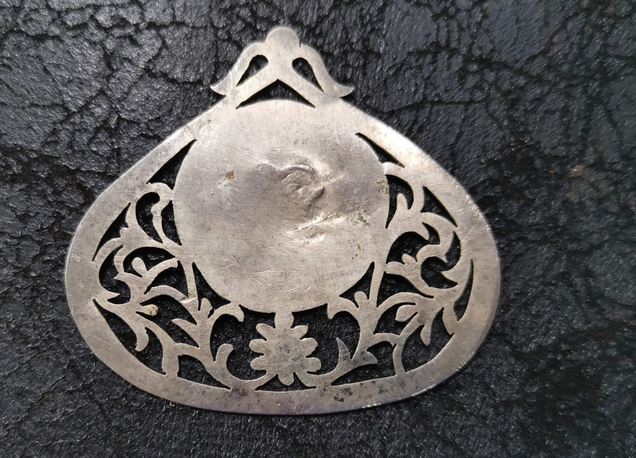 OSMANLI DÖNEMİ TUĞRALI GÜMÜŞ TESTERE İŞİ ARMUDİ KOLYE