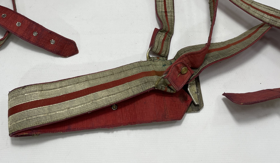 GÜMÜŞ SIRMALI ÇOK NADİR POLİS KOMİSERİ KILIÇ KUŞAMI KEMERİ