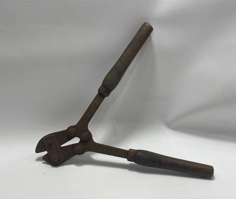 KURTULUŞ SAVAŞI DÖNEMİ YUNAN TEL KESME ALETİ