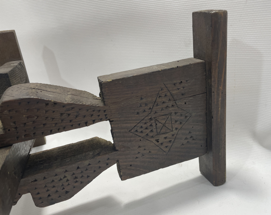 OSMANLI DÖNEMİ İŞLEMELİ AHŞAP SOFRA ALTLIĞI