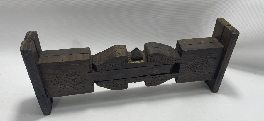 OSMANLI DÖNEMİ İŞLEMELİ AHŞAP SOFRA ALTLIĞI