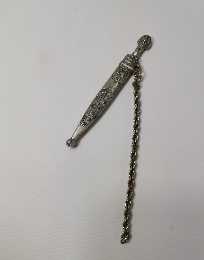 ÇERKES KAMASI FORMUNDA MİNYATÜR KÖSTEK SALLAMASI