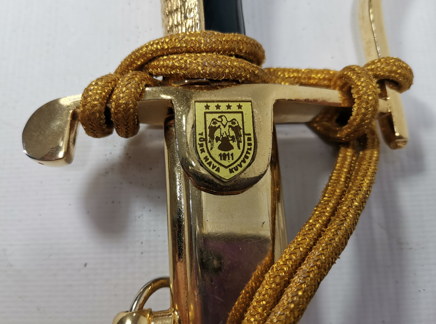 ÇİL KONDİSYONDA ORJİNAL PÜSKÜLÜ İLE SUBAY KILICI