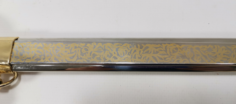 ÇİL KONDİSYONDA ORJİNAL PÜSKÜLÜ İLE SUBAY KILICI